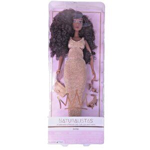 Naturalistas Fashion Doll and Accessories Dayna - New Sealed